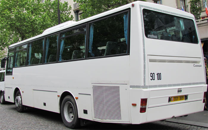 Renault Bus de 35 places à louer chez Sanko